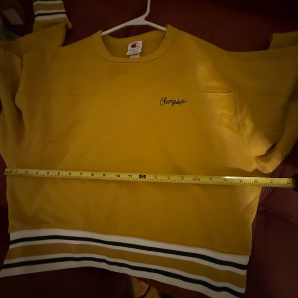 Champion Women's French Terry Sweatshirt Size Medium - Picture 10 of 10